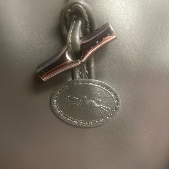 Metallic LongChamp Tote with Toggle Closure & Dust Bag - Picture 6 of 8